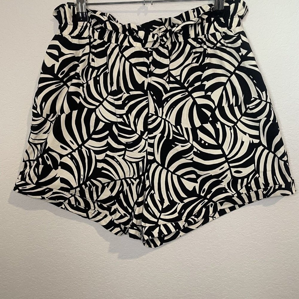 Farm Rio Anthropologie Swing Shorts Black White Womens High Rise Size Small